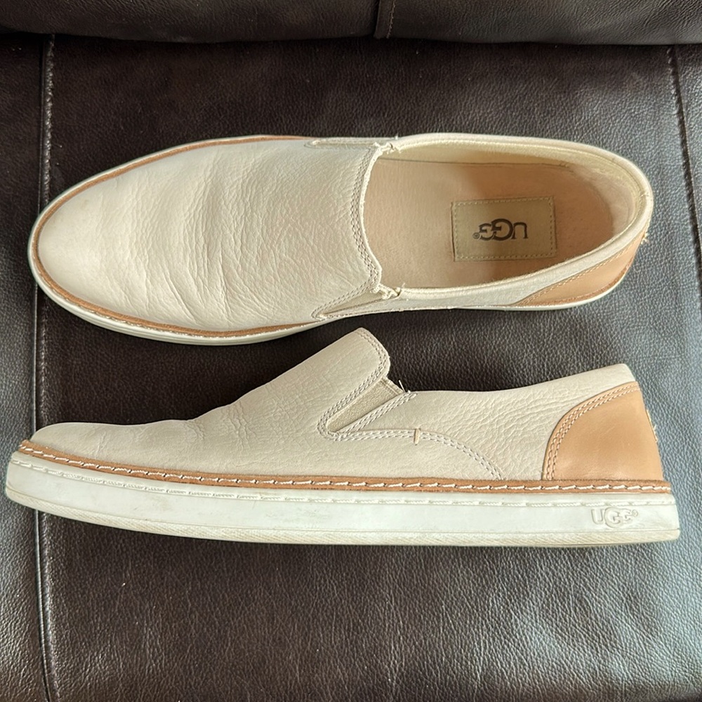 Ugg Adley Slip On Leather Sneaker Women's, Size 7.5 - Picture 4 of 6